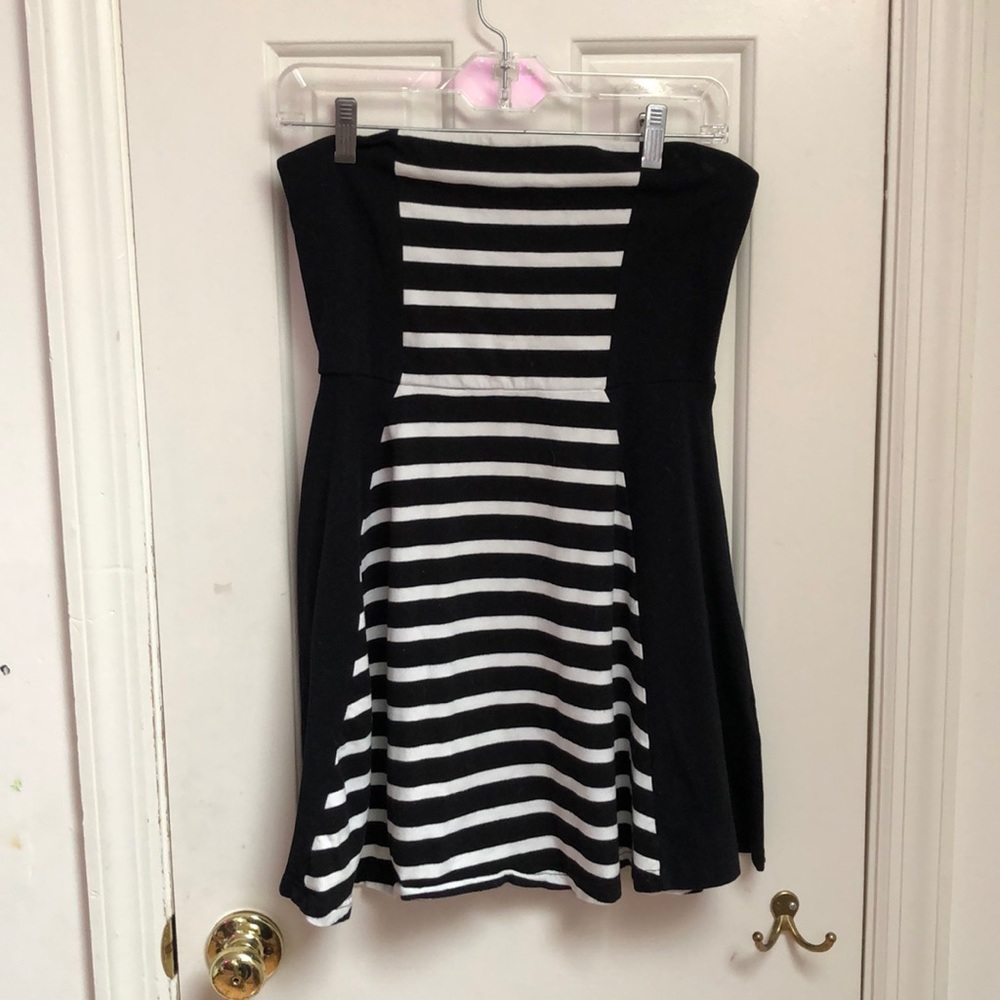 Striped strapless Express dress